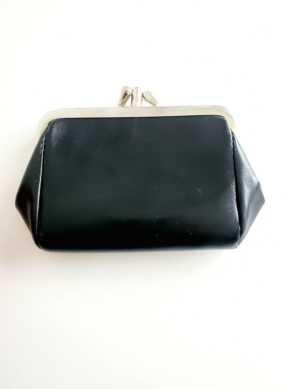 FERREE Black Leather Kiss-Lock Coin Purse - Picture 3 of 4